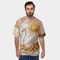 Футболка оверсайз мужская Фарфоровый лебедь и солнце на розовом мраморе, цвет: 3D-принт — фото 2