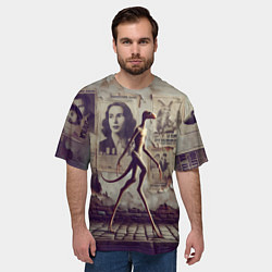 Футболка оверсайз мужская Пришелец идёт вдоль стены с рваными афишами, цвет: 3D-принт — фото 2