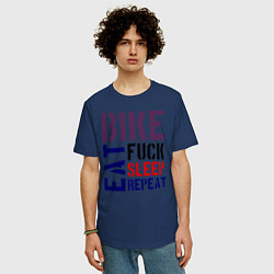 Футболка оверсайз мужская Bike eat sleep repeat, цвет: тёмно-синий — фото 2
