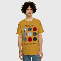 Футболка оверсайз мужская TOP: Blurryface, цвет: горчичный — фото 2