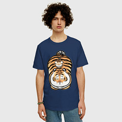 Футболка оверсайз мужская Семейка тигров, цвет: тёмно-синий — фото 2