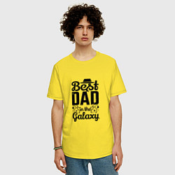 Футболка оверсайз мужская Галактический папа, цвет: желтый — фото 2