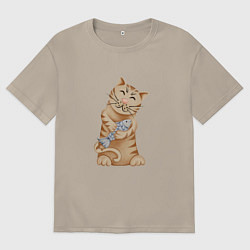 Футболка оверсайз мужская Кот с рыбой в лапках, цвет: миндальный