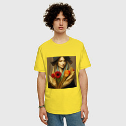 Футболка оверсайз мужская Девушка с цветами в стиле экспрессионизм, дизайн 1, цвет: желтый — фото 2