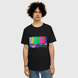 Футболка оверсайз мужская Разноцветные полосы в телевизоре, цвет: черный — фото 2
