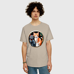 Футболка оверсайз мужская Два котика ждут Новый Год, цвет: миндальный — фото 2