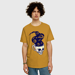 Футболка оверсайз мужская Dead drink space skull, цвет: горчичный — фото 2