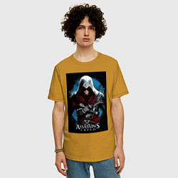 Футболка оверсайз мужская Assassins creed строгий костюм, цвет: горчичный — фото 2