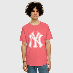 Футболка оверсайз мужская New York yankees - baseball logo, цвет: коралловый — фото 2