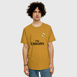 Футболка оверсайз мужская Real Madrid: Fly Emirates, цвет: горчичный — фото 2