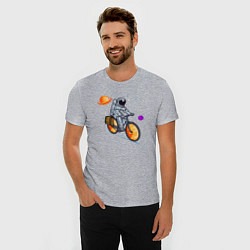 Футболка slim-fit Космонавт едет на велосипеде, цвет: меланж — фото 2