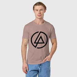 Футболка хлопковая мужская Linkin Park: Sybmol, цвет: пыльно-розовый — фото 2