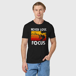 Футболка хлопковая мужская Never lose focus, цвет: черный — фото 2