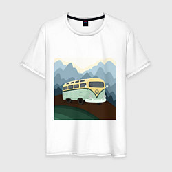 Футболка хлопковая мужская Машина и горы в путешествии, цвет: белый