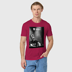 Футболка хлопковая мужская Boris Brejcha high tech minimal, цвет: маджента — фото 2