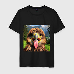 Футболка хлопковая мужская Забавный орел с высунутым языком в горах, цвет: черный