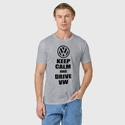 Футболка хлопковая мужская Keep Calm & Drive VW, цвет: меланж — фото 2