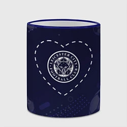 Кружка 3D Лого Leicester City в сердечке на фоне мячей, цвет: 3D-синий кант — фото 2