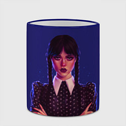 Кружка 3D Уэнсдей сложила руки, цвет: 3D-синий кант — фото 2