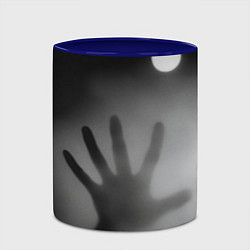 Кружка 3D Рука в ночном тумане, цвет: 3D-белый + синий — фото 2