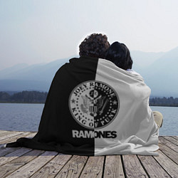 Плед флисовый Ramones B&W цвета 3D-принт — фото 2