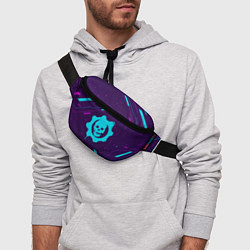 Поясная сумка Символ Gears of War в неоновых цветах на темном фо, цвет: 3D-принт — фото 2