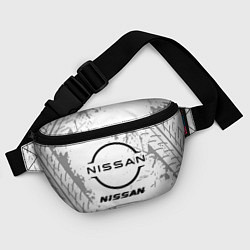 Поясная сумка Nissan speed на светлом фоне со следами шин, цвет: 3D-принт — фото 2