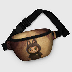Поясная сумка Лабубу на вязаном фоне, цвет: 3D-принт — фото 2