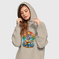 Женское худи-платье Носорог играет на гитаре жарким летом, цвет: миндальный — фото 2