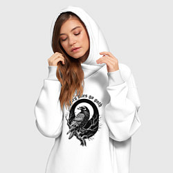 Женское худи-платье Готическая ворона сидит на ветке, цвет: белый — фото 2