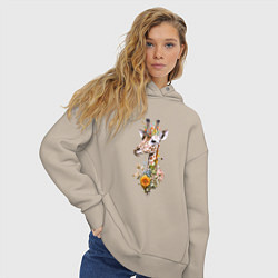 Толстовка оверсайз женская Жираф в цветах, цвет: миндальный — фото 2