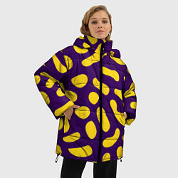 Куртка зимняя женская Желтые пятна на фиолетовом фоне, цвет: 3D-черный — фото 2