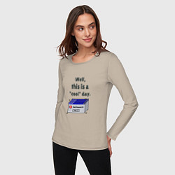 Лонгслив хлопковый женский Well this is a cool day, цвет: миндальный — фото 2