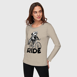 Лонгслив хлопковый женский Raccoon ride, цвет: миндальный — фото 2