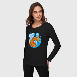 Лонгслив хлопковый женский Золотая рыбка в море, цвет: черный — фото 2