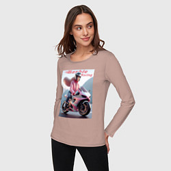 Лонгслив хлопковый женский Барби на спортивном байке - экстрим, цвет: пыльно-розовый — фото 2