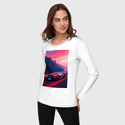 Лонгслив хлопковый женский Суперкар едет около океана, цвет: белый — фото 2