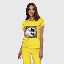 Пижама хлопковая женская Два любящих котика обнимаются клубочком, цвет: желтый — фото 2