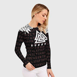 Рашгард женский Асгард на фоне рун и валькнут, цвет: 3D-принт — фото 2