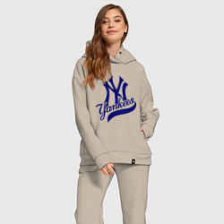 Женский костюм оверсайз NY - Yankees, цвет: миндальный — фото 2