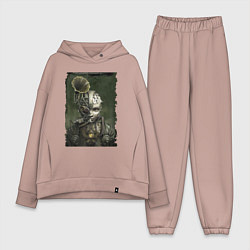 Женский костюм оверсайз Девушка в механистическом костюме