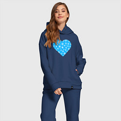 Женский костюм оверсайз Голубое сердце снежинки, цвет: тёмно-синий — фото 2