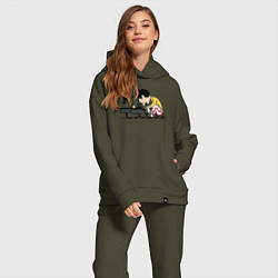 Женский костюм оверсайз Фредди Меркьюри за роялем, цвет: хаки — фото 2