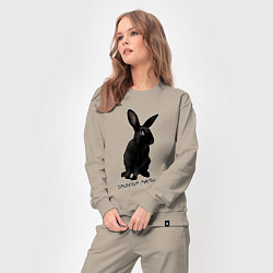 Костюм хлопковый женский Приношу счастье, черный кролик, символ 2023 года, цвет: миндальный — фото 2
