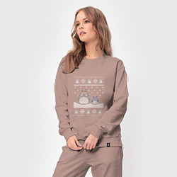 Костюм хлопковый женский Новогодние тоторики - ugly sweater, цвет: пыльно-розовый — фото 2