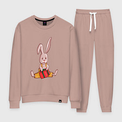 Костюм хлопковый женский Заяц с подарком в желтых шортах, цвет: пыльно-розовый