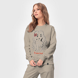 Костюм хлопковый женский Таисия - девчонка в татухах, цвет: миндальный — фото 2