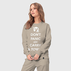 Костюм хлопковый женский Dont panic & Carry a Towel, цвет: миндальный — фото 2