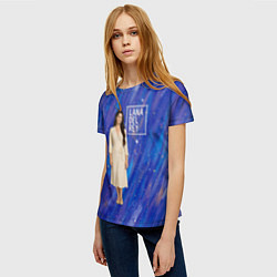 Футболка женская Lana Del Rey в белом классическом платье на синем, цвет: 3D-принт — фото 2