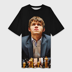 Футболка женская длинная Магнус Карлсен думает, цвет: 3D-принт